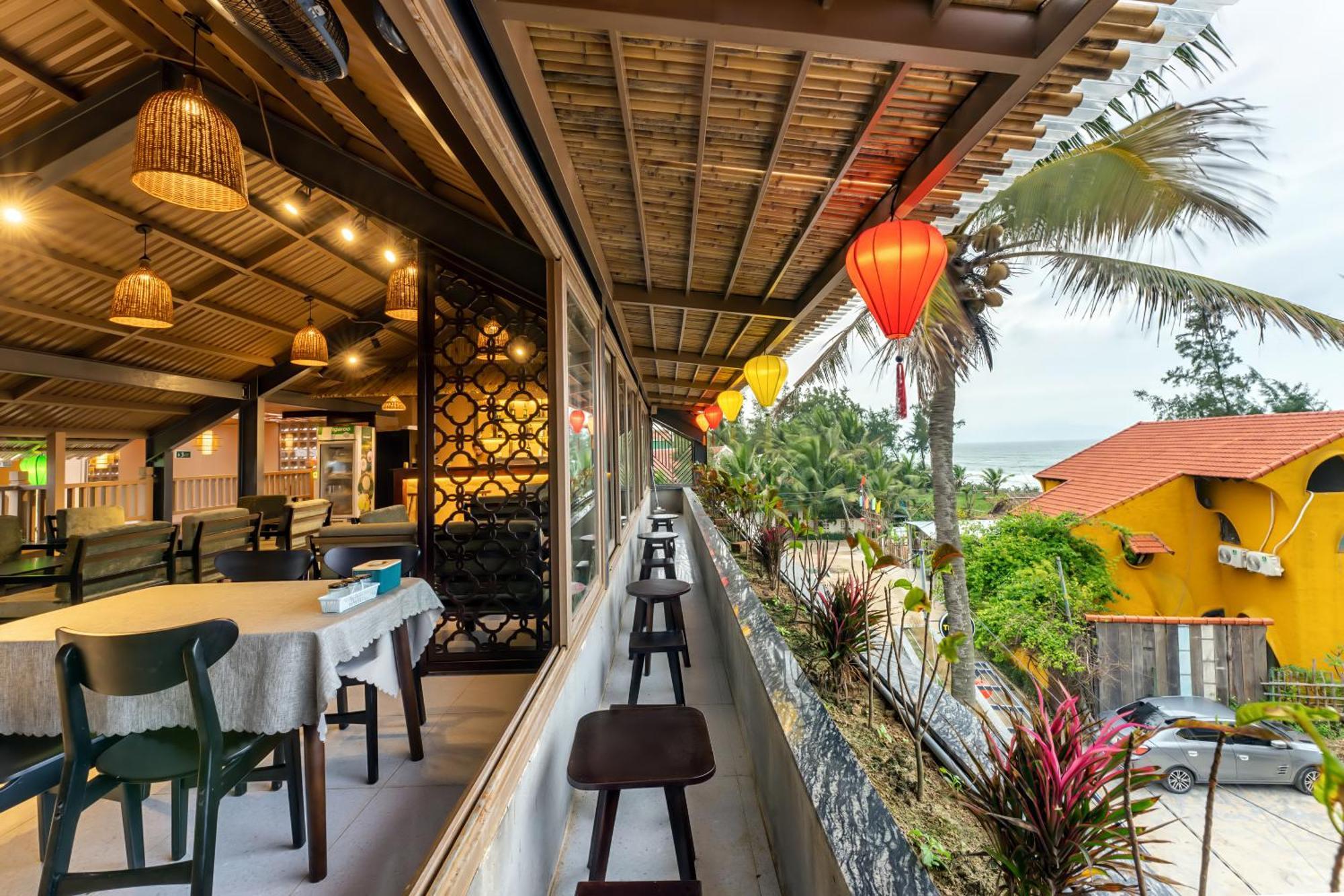 The Linh Seaside Villa Хой Ан Екстериор снимка