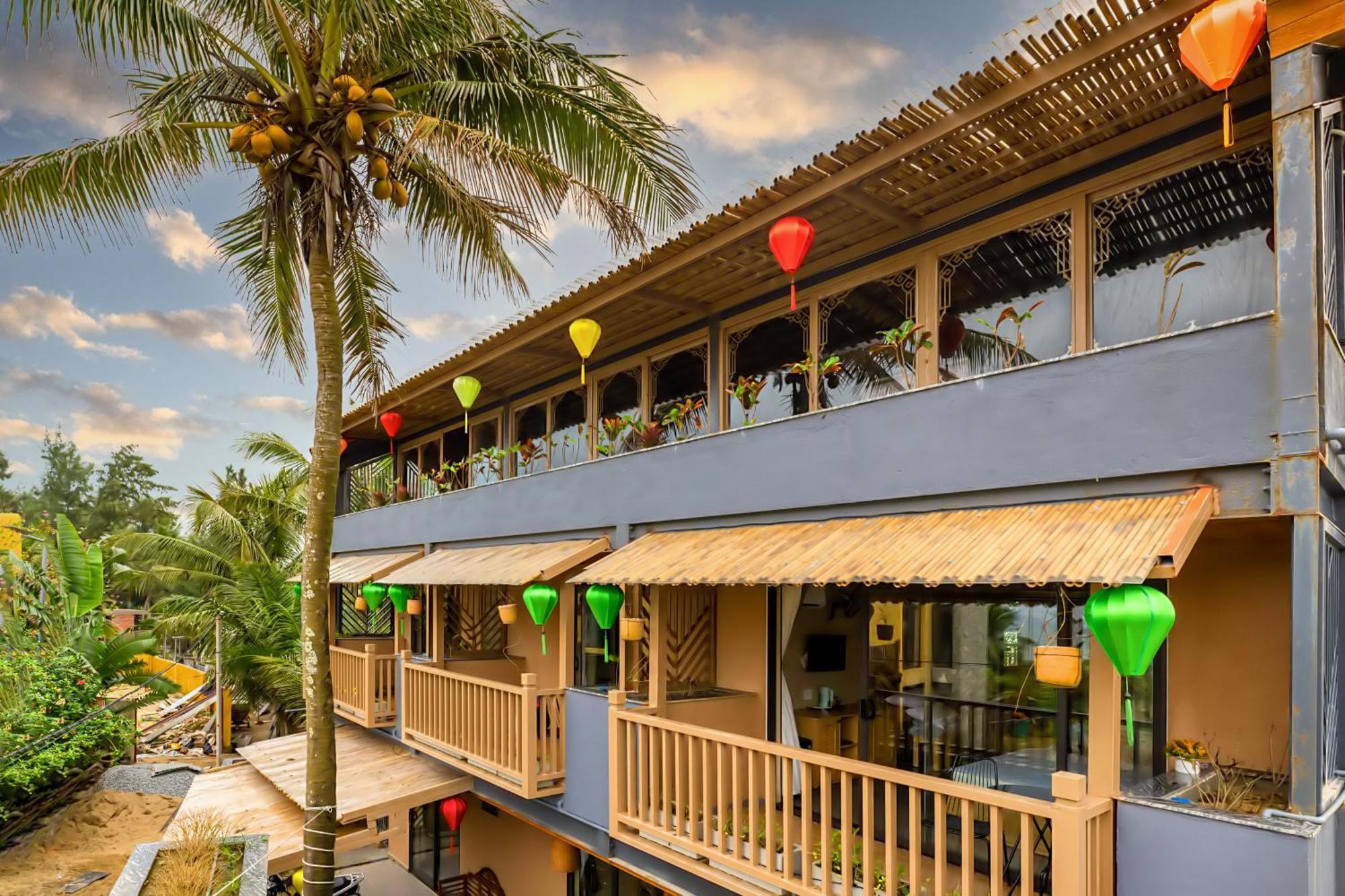 The Linh Seaside Villa Хой Ан Екстериор снимка