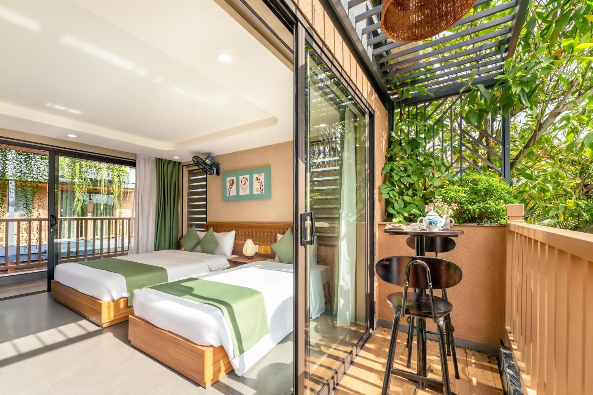 The Linh Seaside Villa Хой Ан Екстериор снимка