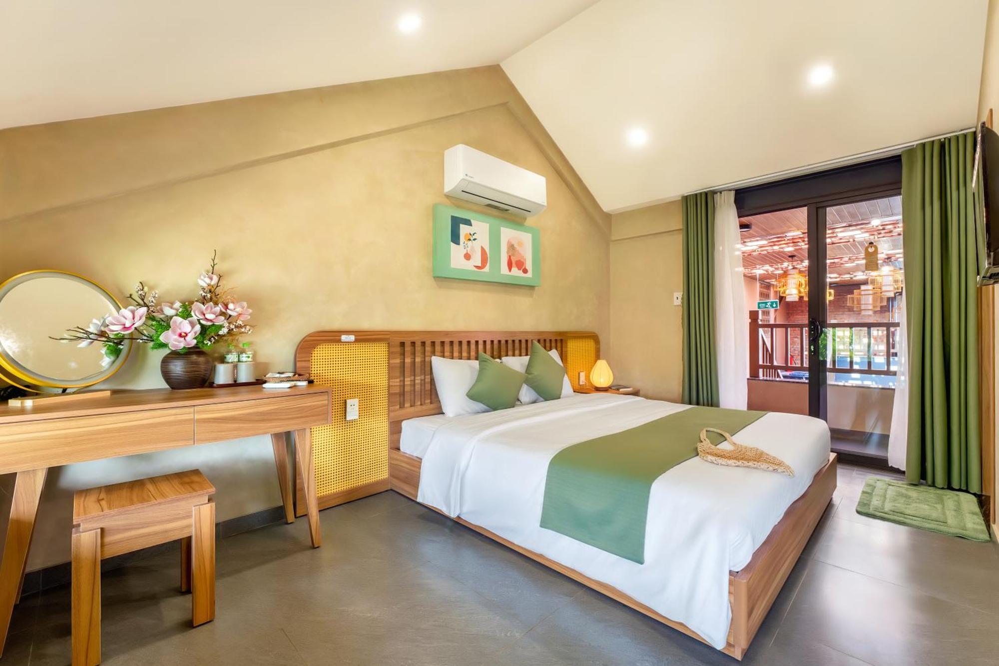 The Linh Seaside Villa Хой Ан Екстериор снимка