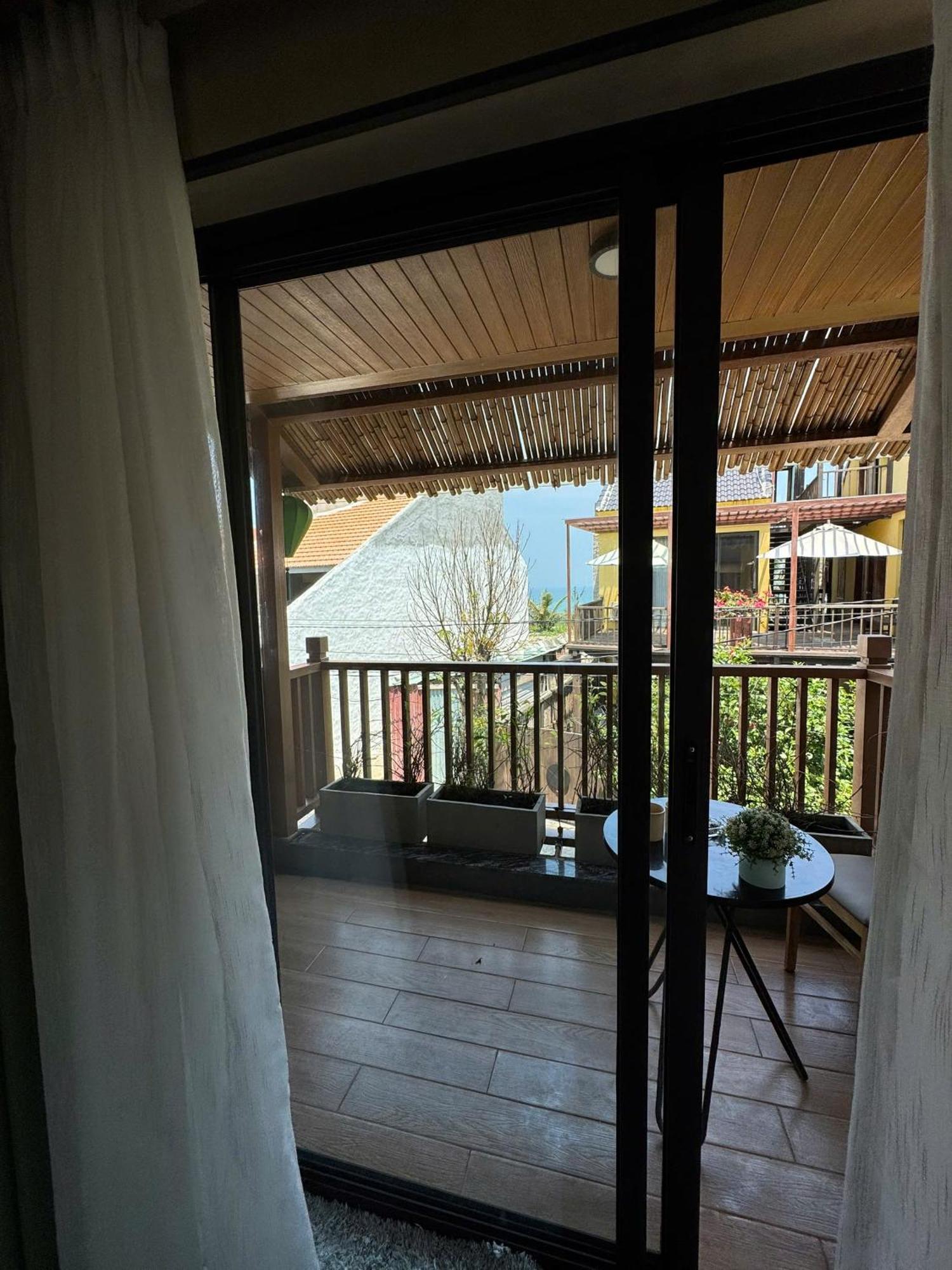 The Linh Seaside Villa Хой Ан Екстериор снимка