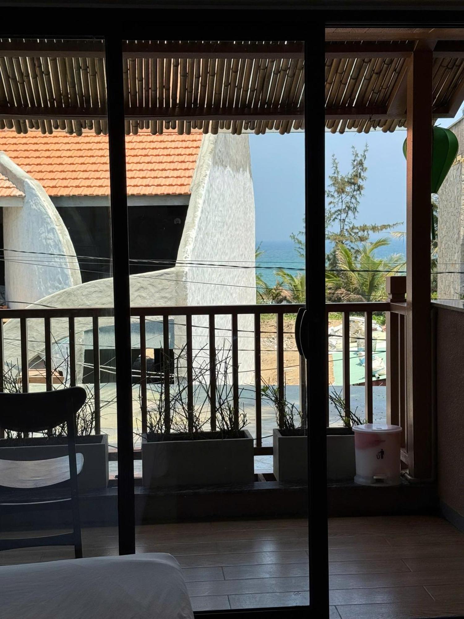 The Linh Seaside Villa Хой Ан Екстериор снимка